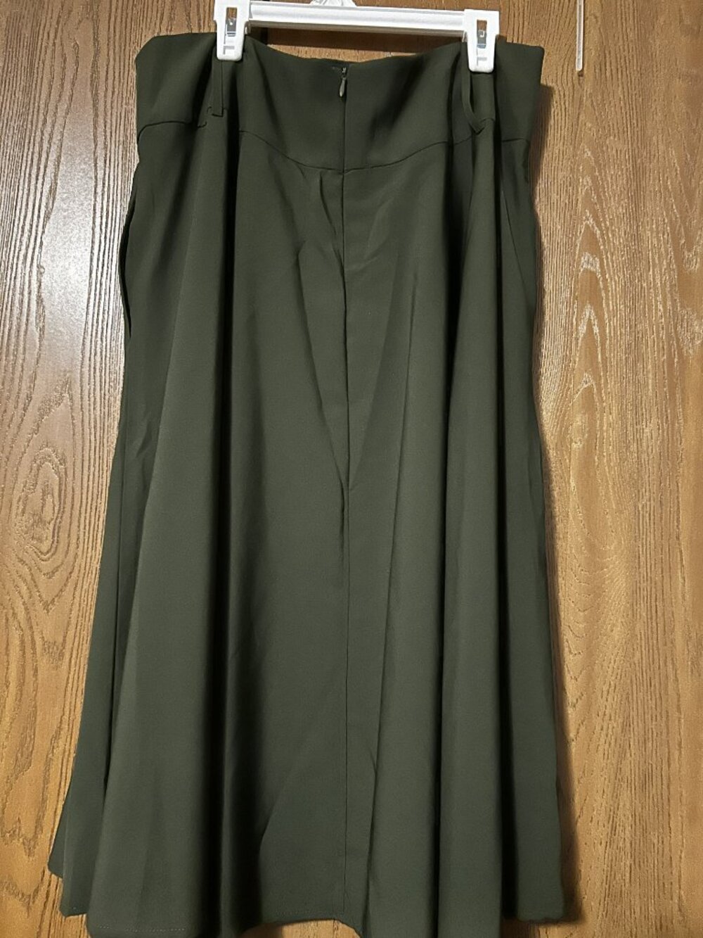 Belle Poque Dark Olive Green High-Waist A-Line Pleated Midi Skirt with Pockets